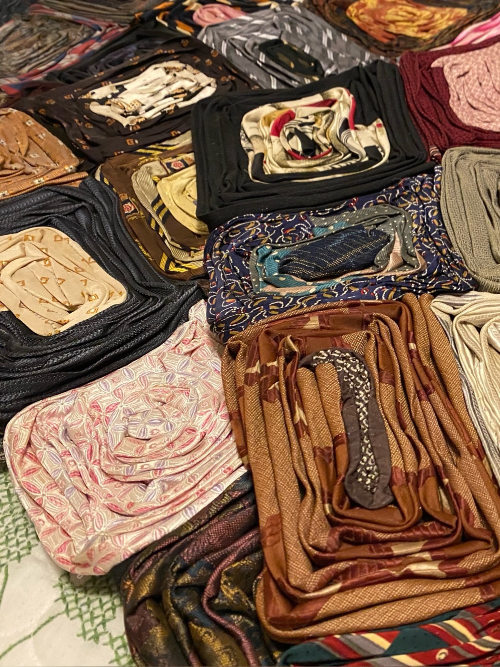 Lot of 10 new pillow covers DreamWeavers Silk Tie repurposed Big Discount FS